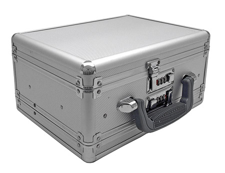 Ribbed Aluminum Double Gun Case w/ Combination Locks - Silver