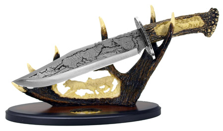 15" Wolf Knife w/Display Base